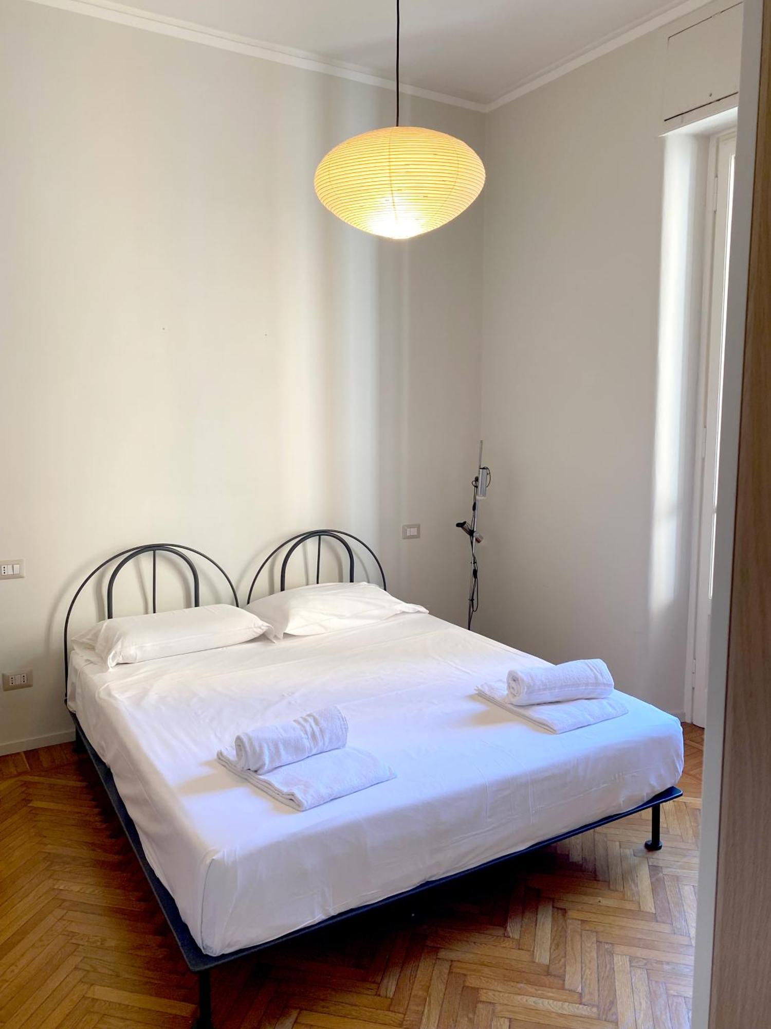 Kibilu - Via Braga - Stazione Centrale Milano Exteriör bild